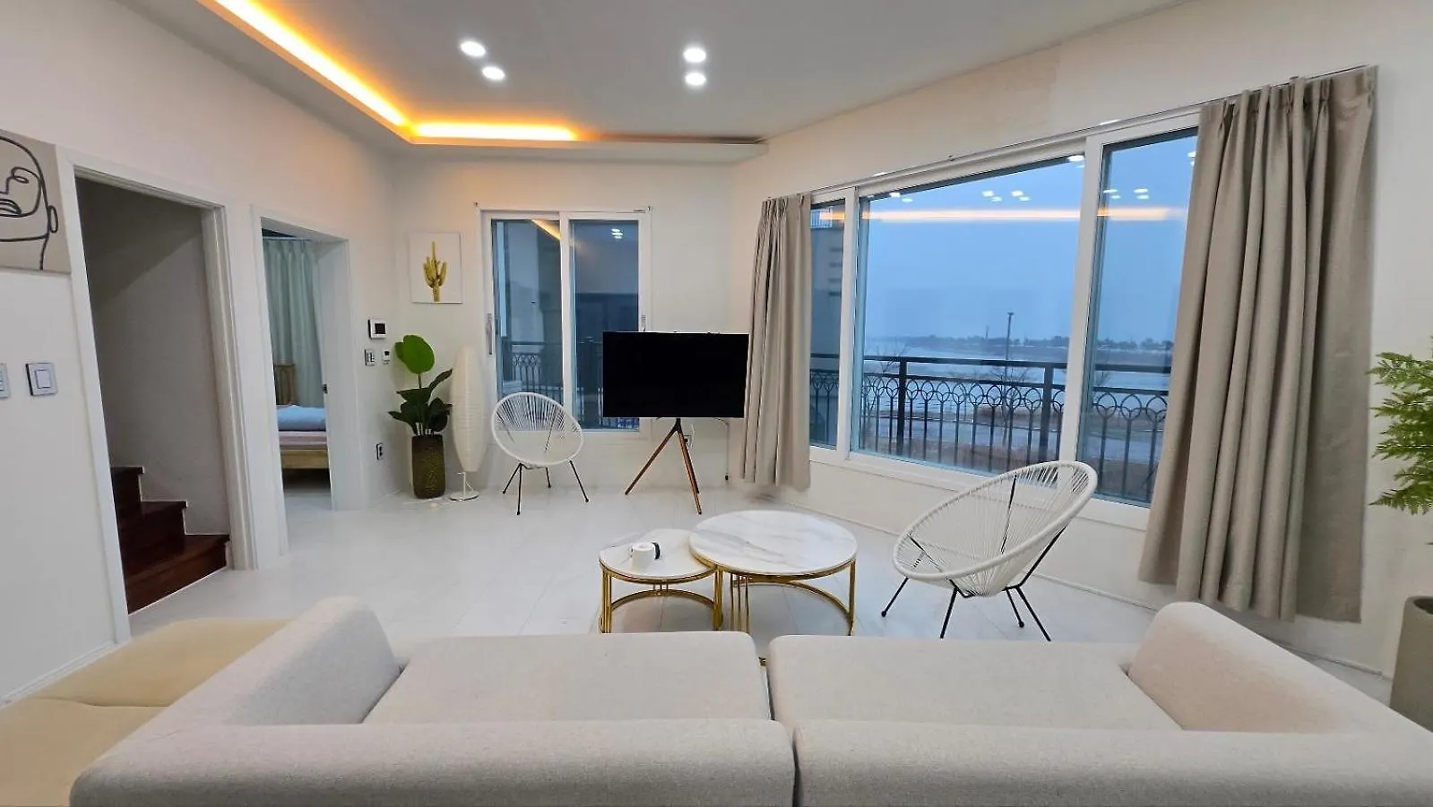 A-Bridge House 5-A Aparthotel Incheon